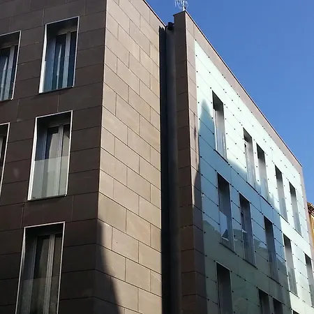Urbanliving Fajardo Apartment Malaga