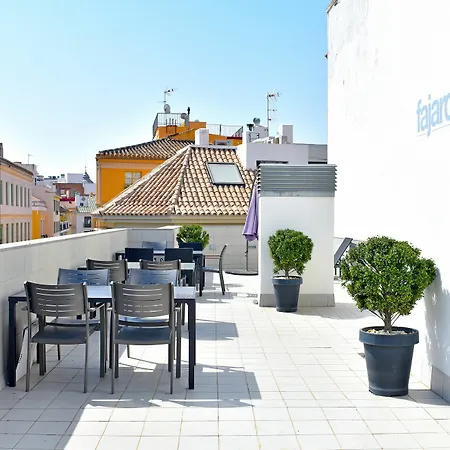 Urbanliving Fajardo Apartment Malaga